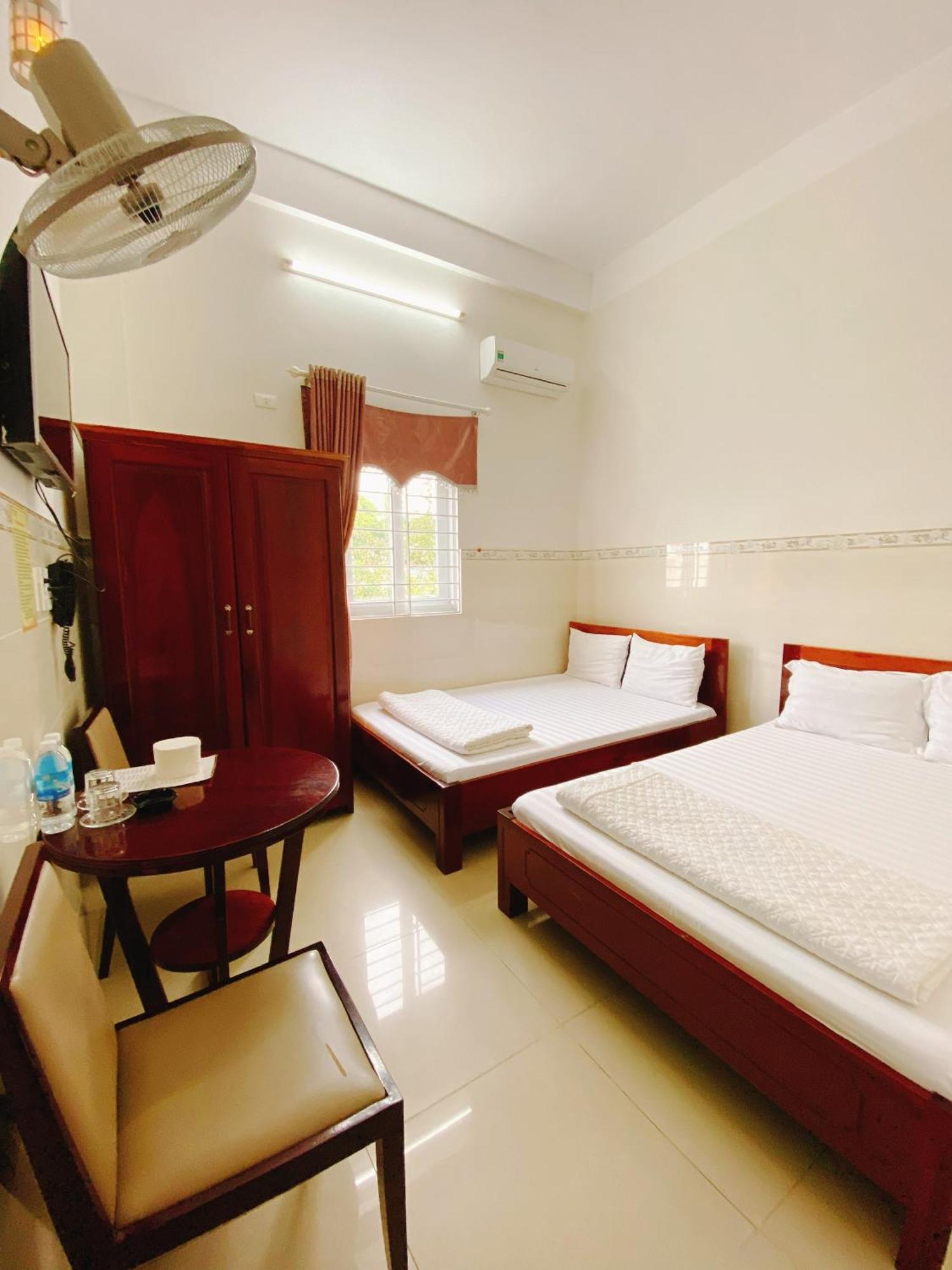 Khach San Son Ha Hotel Kon Tum ภายนอก รูปภาพ